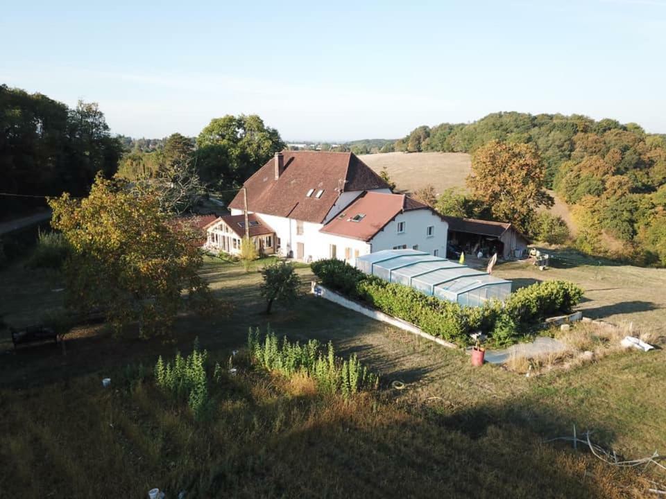 La Ferme De Montard Bed & Breakfast Montmorot Luaran gambar